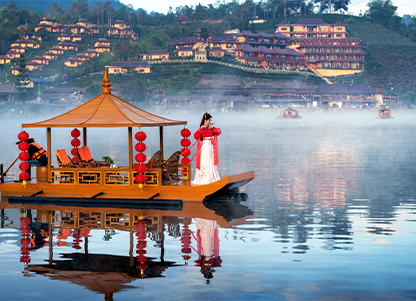 Vietnam: Twin City Tour