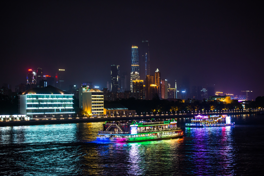 Vibrant Pulse of Vietnam