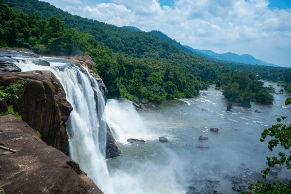 Kochi Athirappilly Tour Package