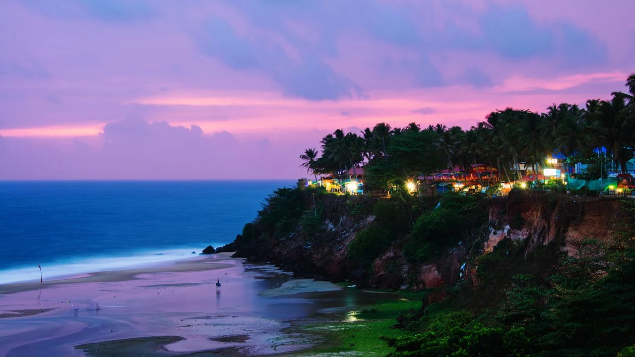 Varkala – Alleppey - Kochi